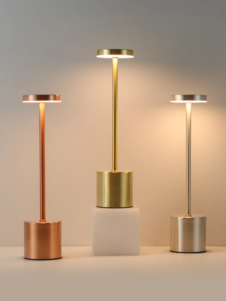 Rechargeable Table Lamp LED Cordless Desk Lamps 3 Colors Stepless Dimming Portable Table Light Dinner Restaurant Bedroom Decor
Rechargeable Table Lamp LED Cordless Desk Lamps 3 Colors Stepless Dimming Portable Table Light Dinner Restaurant Bedroom Decor