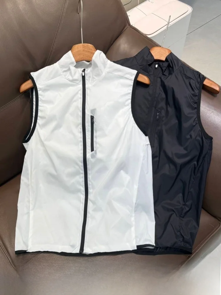 Lightweight Foldable Quick Dry Breathable Reflective Print Summer Unisex Outdoor Sports Vest Versatile Layering Printed Vest
Lightweight Foldable Quick Dry Breathable Reflective Print Summer Unisex Outdoor Sports Vest Versatile Layering Printed Vest