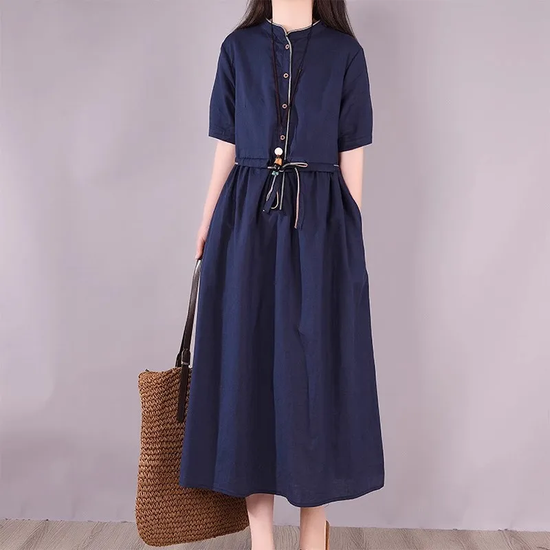 Korean Style Women Shirt Dresses 2025 New Summer Stand Collar Buttons Midi Dress Vintage Drawstring Daily Dress Streetwear
Korean Style Women Shirt Dresses 2025 New Summer Stand Collar Buttons Midi Dress Vintage Drawstring Daily Dress Streetwear