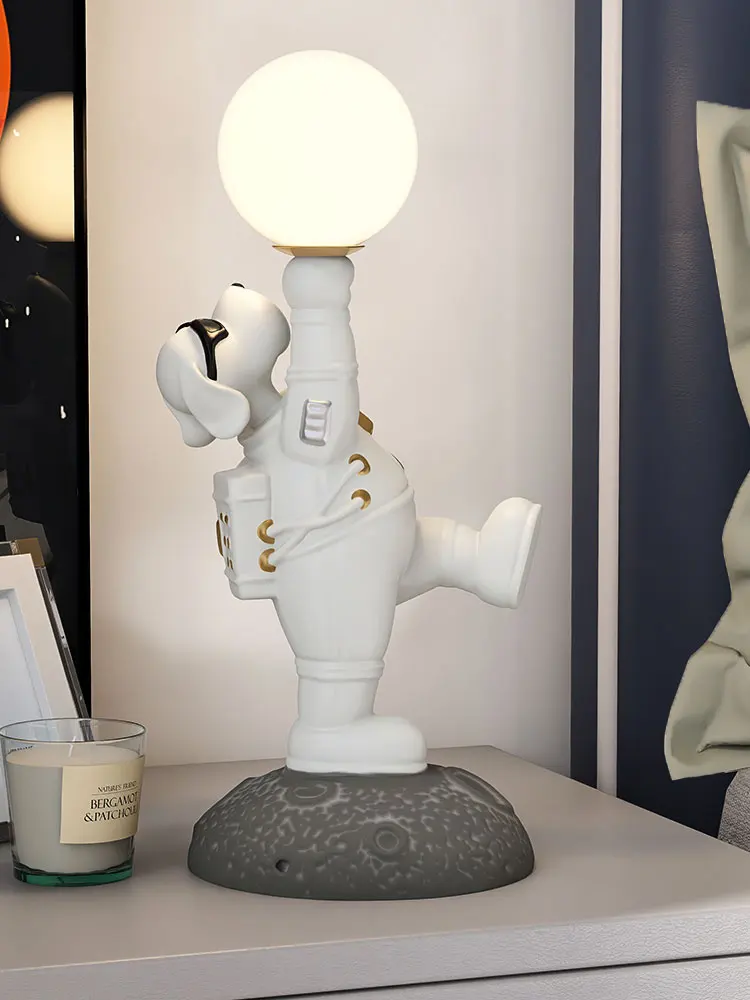 Space Dog Table Lamps for Bedroom Modern Astronaut Desk Lamp Living Room Decor Kids Bedside Stand Light Fixtures Home Lighting
Space Dog Table Lamps for Bedroom Modern Astronaut Desk Lamp Living Room Decor Kids Bedside Stand Light Fixtures Home Lighting