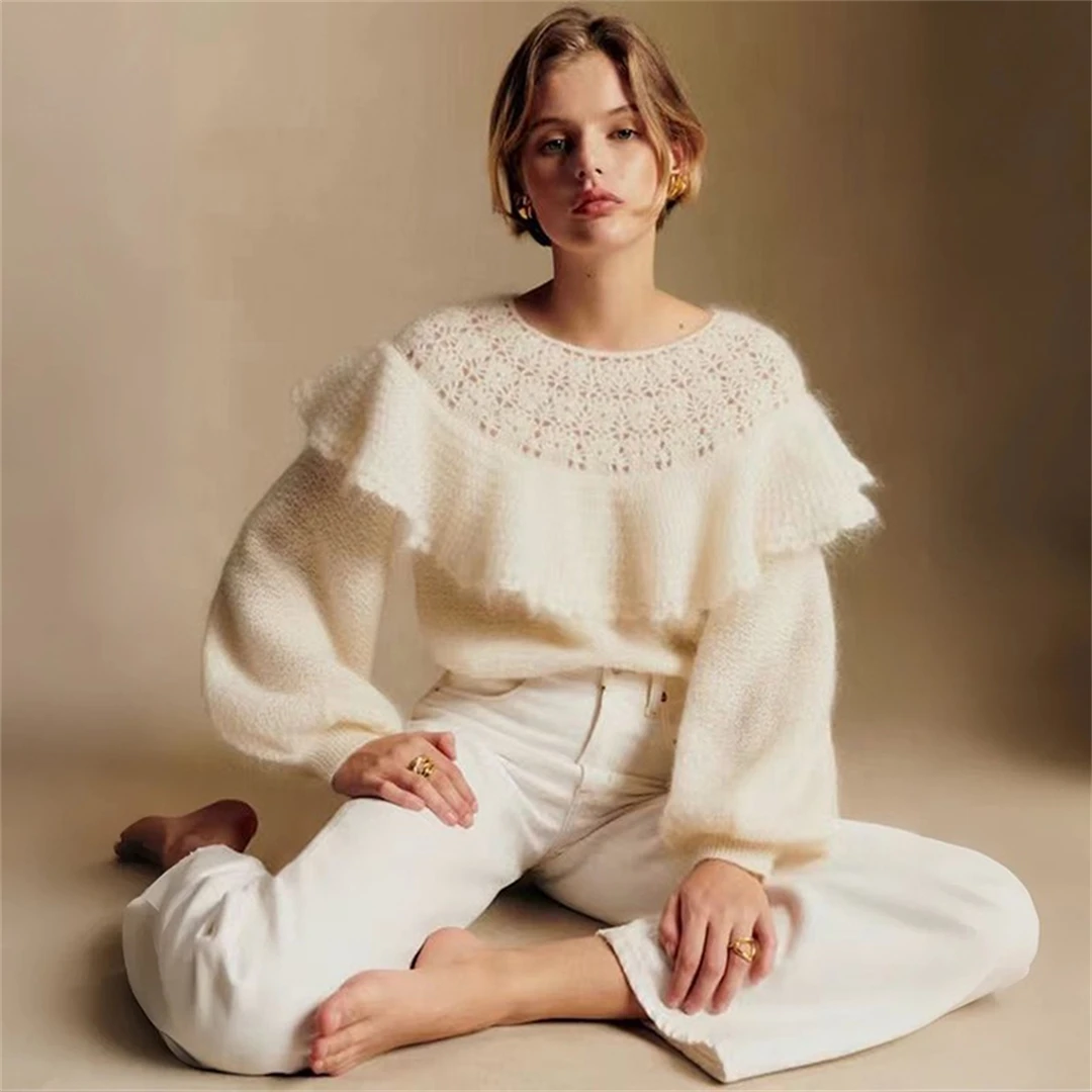 Paris Seza Soft Wool Blend Knit Sweater with Lace Hem French Style Loose Fit Long Sleeve round Neck Warm Casual Women's Top
Paris Seza Soft Wool Blend Knit Sweater with Lace Hem French Style Loose Fit Long Sleeve round Neck Warm Casual Women's Top
