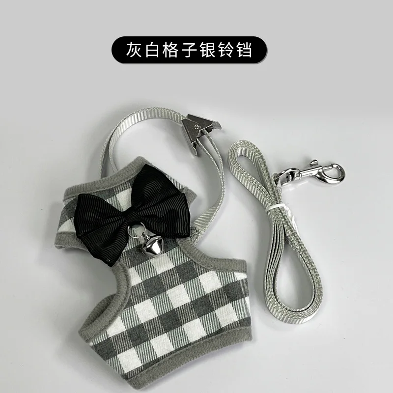 Cat traction rope Large and small cat special cat walking rope Anti-break free cat chain Pet comfortable cute vest chest strap
Cat traction rope Large and small cat special cat walking rope Anti-break free cat chain Pet comfortable cute vest chest strap