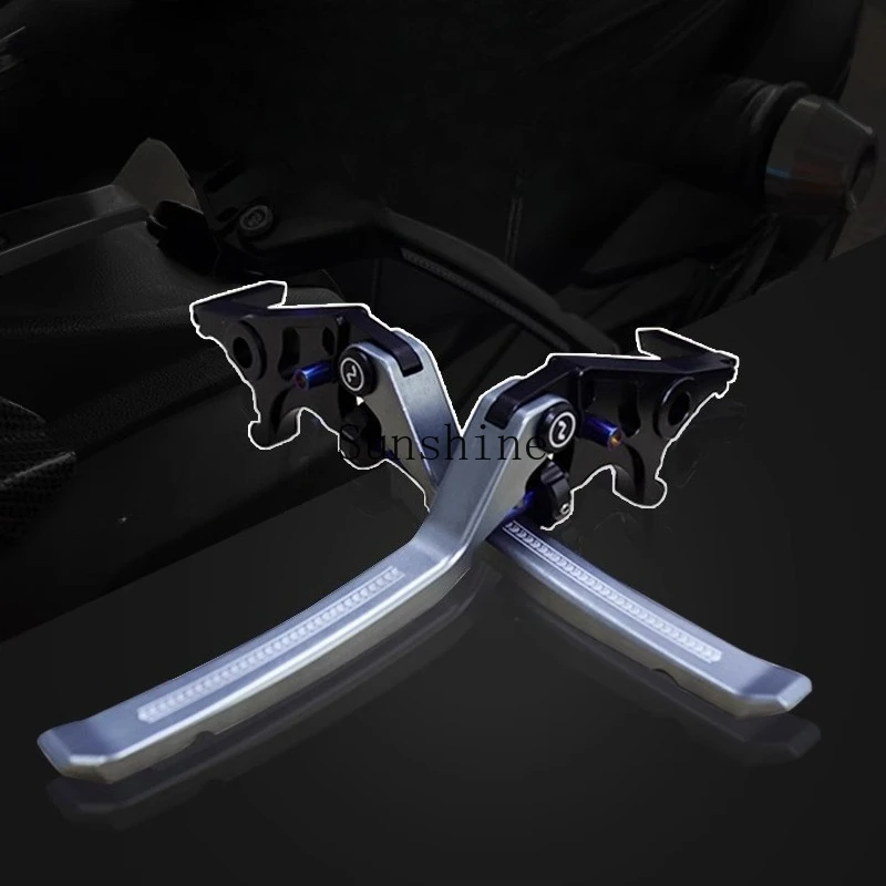 Подходит для Ya 20-25 X155, модифицированный тормозной сигнал из алюминиевого сплава с ЧПУ, парковка в один клик
Подходит для Ya 20-25 X155, модифицированный тормозной сигнал из алюминиевого сплава с ЧПУ, парковка в один клик