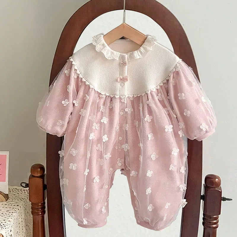 Новинка 2023 года, весенний комбинезон для новорожденных девочек, хлопковый сетчатый комбинезон с длинными рукавами для маленьких девочек, детская одежда для детей 0-24 месяцев
Новинка 2023 года, весенний комбинезон для новорожденных девочек, хлопковый сетчатый комбинезон с длинными рукавами для маленьких девочек, детская одежда для детей 0-24 месяцев