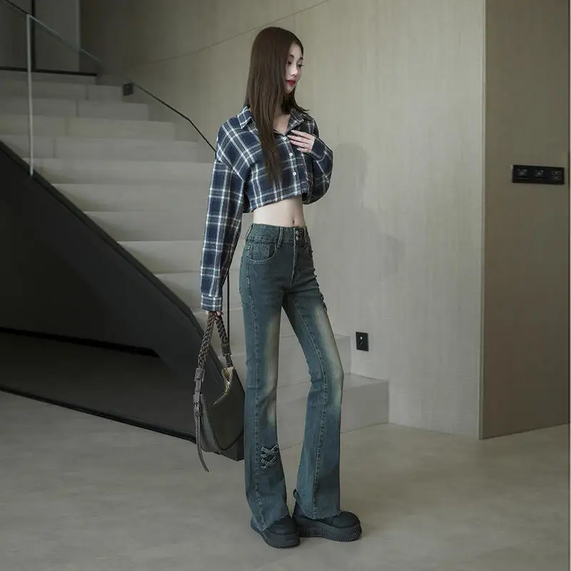 2025 New Retro Double Buckle Design Slim Fit Bell Bottom Jeans Women's plus Size High Waist Stretchy Denim Pants
2025 New Retro Double Buckle Design Slim Fit Bell Bottom Jeans Women's plus Size High Waist Stretchy Denim Pants