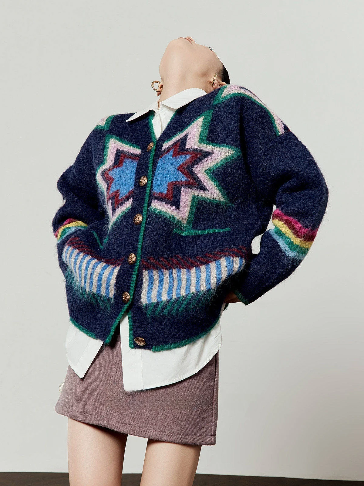 Blue Knitted Sweater Women's Loose V-Ne Long Sve Cardigan Spring 2026 New Sle Color Blo Retro Pattern Soft Cozy Open...
Blue Knitted Sweater Women's Loose V-Ne Long Sve Cardigan Spring 2026 New Sle Color Blo Retro Pattern Soft Cozy Open...