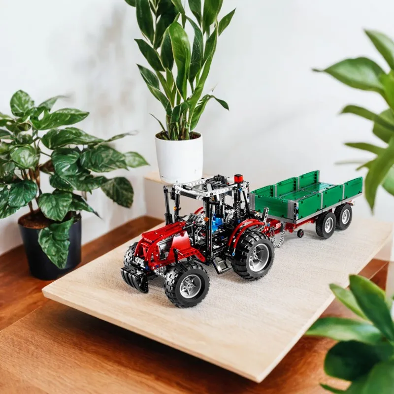 1100PCS MOC Tractor with Trailer building blocks Technology Ornaments Educational Toys for boys gifts
1100PCS MOC Tractor with Trailer building blocks Technology Ornaments Educational Toys for boys gifts
