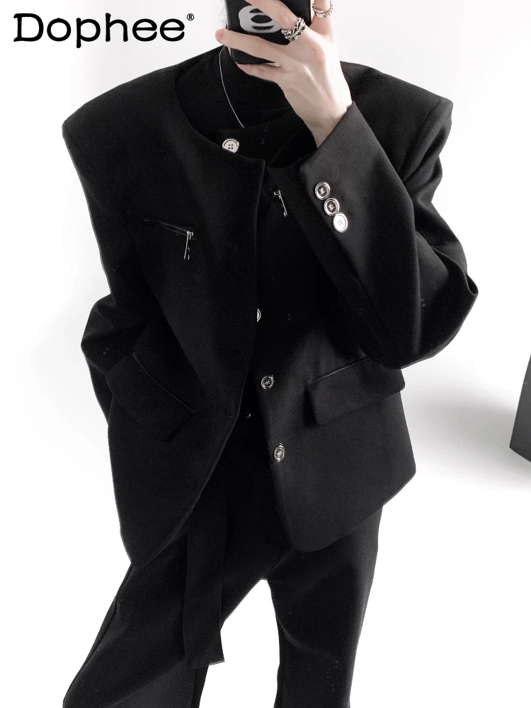Male Niche Simple Noble Collarless Blazers Men's 2025 Spring and Autumn New High-end Tailored Coats Shoulder Padded Suit Jackets
Male Niche Simple Noble Collarless Blazers Men's 2025 Spring and Autumn New High-end Tailored Coats Shoulder Padded Suit Jackets