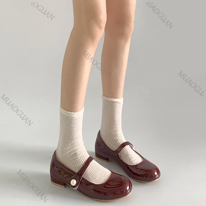 Retro Round Head Flat Shallow Mouth Single Shoes Women New Solid Casual Soft Bottom Mary Jane Shoes Spring Autumn Party Shoes
Retro Round Head Flat Shallow Mouth Single Shoes Women New Solid Casual Soft Bottom Mary Jane Shoes Spring Autumn Party Shoes