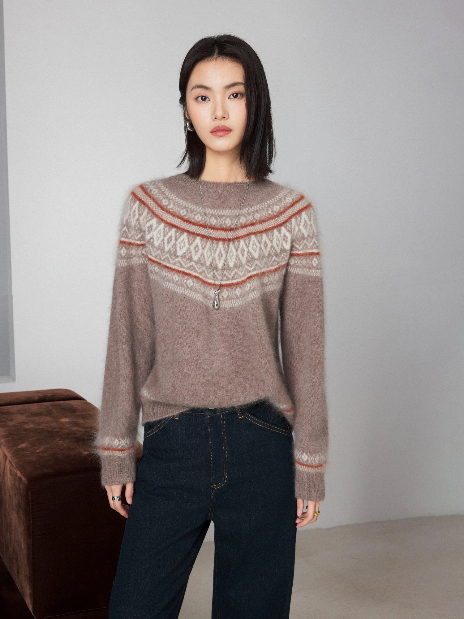 Вязаный шерстяной свитер CLMX Fce с круглым вырезом, свободного кроя, с узором Fair Isle, повседневный, с длинными рукавами, женская вязаная одежда
Вязаный шерстяной свитер CLMX Fce с круглым вырезом, свободного кроя, с узором Fair Isle, повседневный, с длинными рукавами, женская вязаная одежда