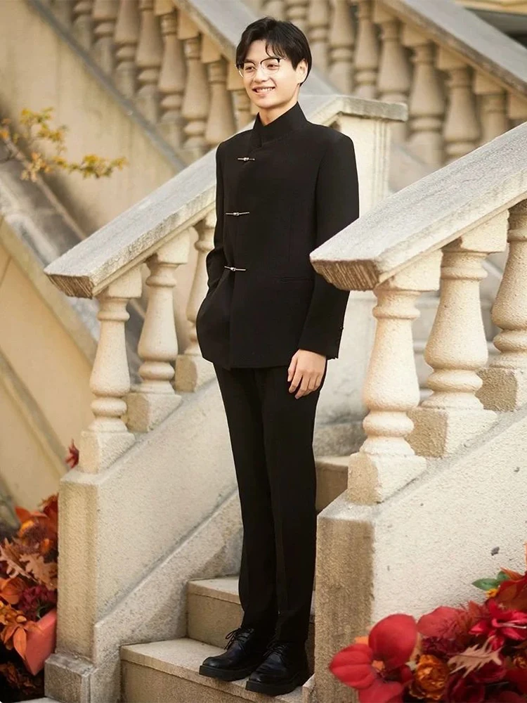 Новый китайский мужской костюм с воротником-стойкой, черный, для свадьбы, на заказ, премиум-класса, стильный, повседневный, американский, для отдыха
Новый китайский мужской костюм с воротником-стойкой, черный, для свадьбы, на заказ, премиум-класса, стильный, повседневный, американский, для отдыха