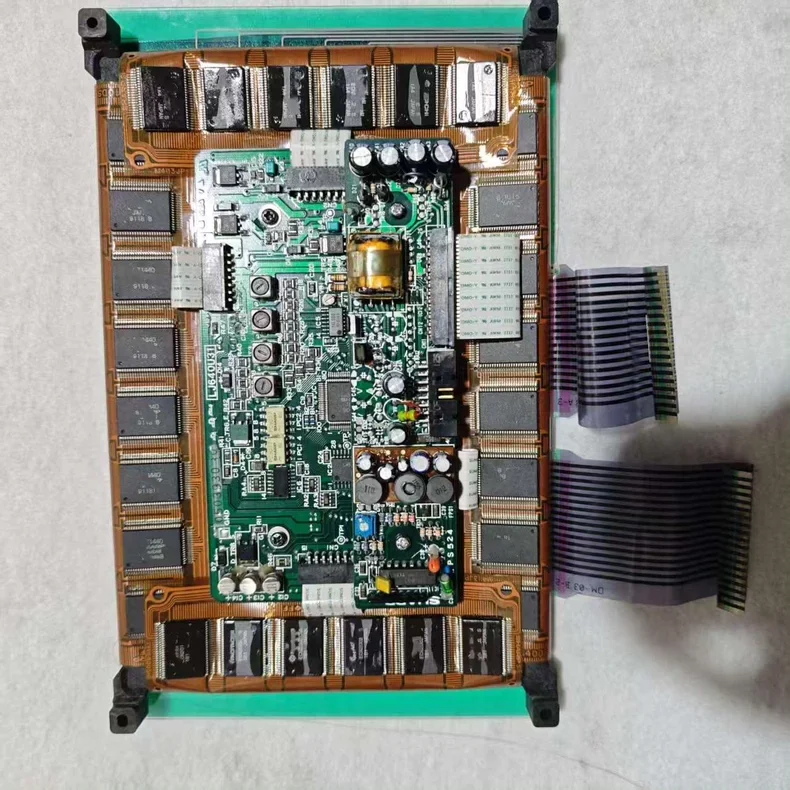 8,9-дюймовый ЖК-экран LJ640U31, проверен на нормальную работу перед отправкой.
8,9-дюймовый ЖК-экран LJ640U31, проверен на нормальную работу перед отправкой.