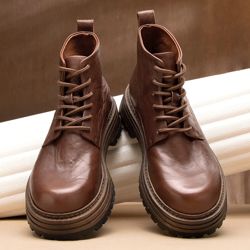 Platform Retro Mens Boots Luxury Genuine Leather 2024 Autumn Handmade Quality British Style Roud Toe Wedding Social Shoes Man
Platform Retro Mens Boots Luxury Genuine Leather 2024 Autumn Handmade Quality British Style Roud Toe Wedding Social Shoes Man