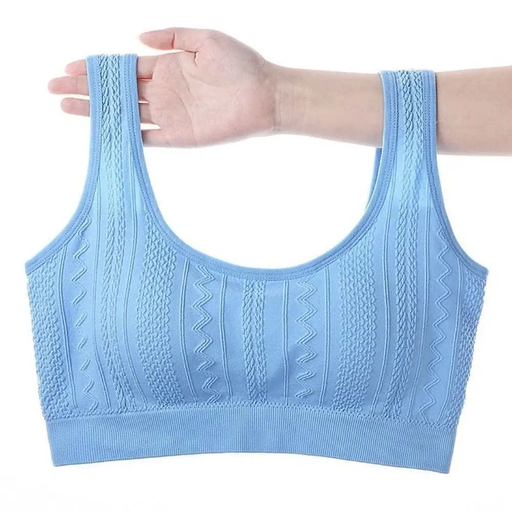 Minimalist Sports Underwear Bra Set Thong Set Solid Color Yoga Vest Fitness Bra Shockproof Gathering Panties Butt Lifter Briefs
Minimalist Sports Underwear Bra Set Thong Set Solid Color Yoga Vest Fitness Bra Shockproof Gathering Panties Butt Lifter Briefs