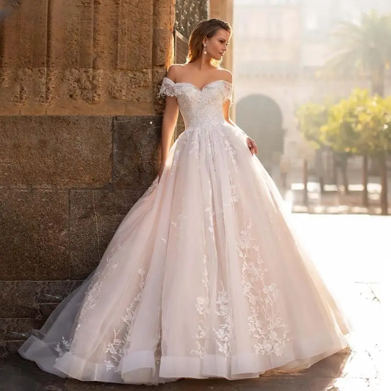 Ball Gown Wedding Dress Customized Off the Shoulder Sweetheart Princess Bride Appliques Wedding Gown Vestidos De Noiva
Ball Gown Wedding Dress Customized Off the Shoulder Sweetheart Princess Bride Appliques Wedding Gown Vestidos De Noiva