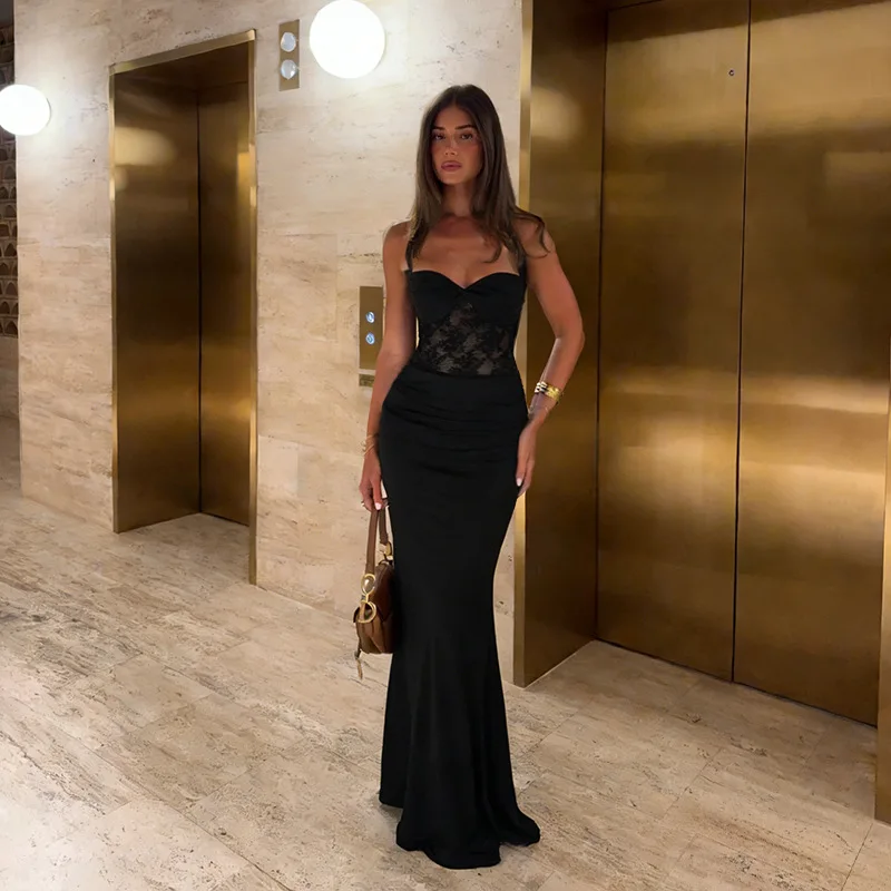 SKMY Summer 2026 New Sexy Black Dress Fashionable Lace Patchwork Halter Neck Slim Long Dresses Party Clubwear Women Clothing
SKMY Summer 2026 New Sexy Black Dress Fashionable Lace Patchwork Halter Neck Slim Long Dresses Party Clubwear Women Clothing