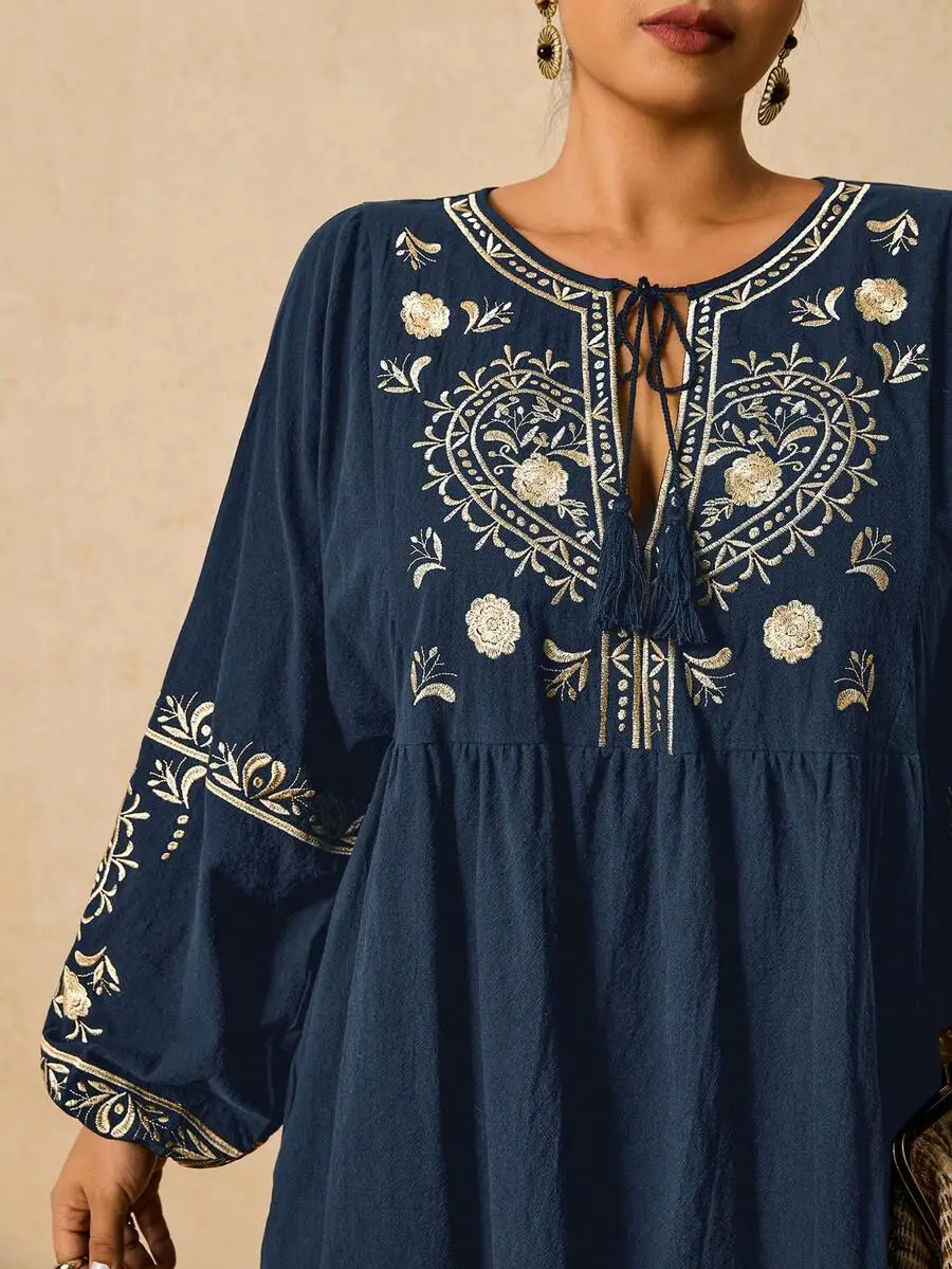 Bohemian Embroidered Cotton Dress With Front Tie And Tassel, Loose Fit Long Sleeve Mini Dress For Women
Bohemian Embroidered Cotton Dress With Front Tie And Tassel, Loose Fit Long Sleeve Mini Dress For Women