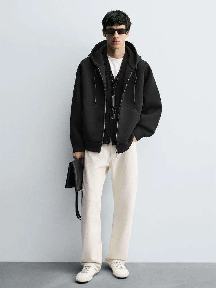 Новая осенняя мужская толстовка свободного кроя на молнии с несколькими карманами, длинными рукавами, теплая, повседневная, уличная мода, базовый цвет
Новая осенняя мужская толстовка свободного кроя на молнии с несколькими карманами, длинными рукавами, теплая, повседневная, уличная мода, базовый цвет