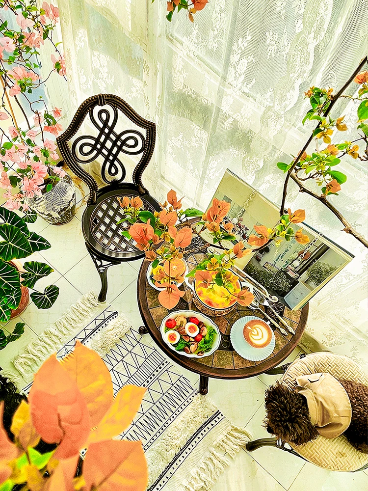 Purple leaf balcony table and chair three-piece set of European-style wrought iron combination, courtyard leisure area
Purple leaf balcony table and chair three-piece set of European-style wrought iron combination, courtyard leisure area