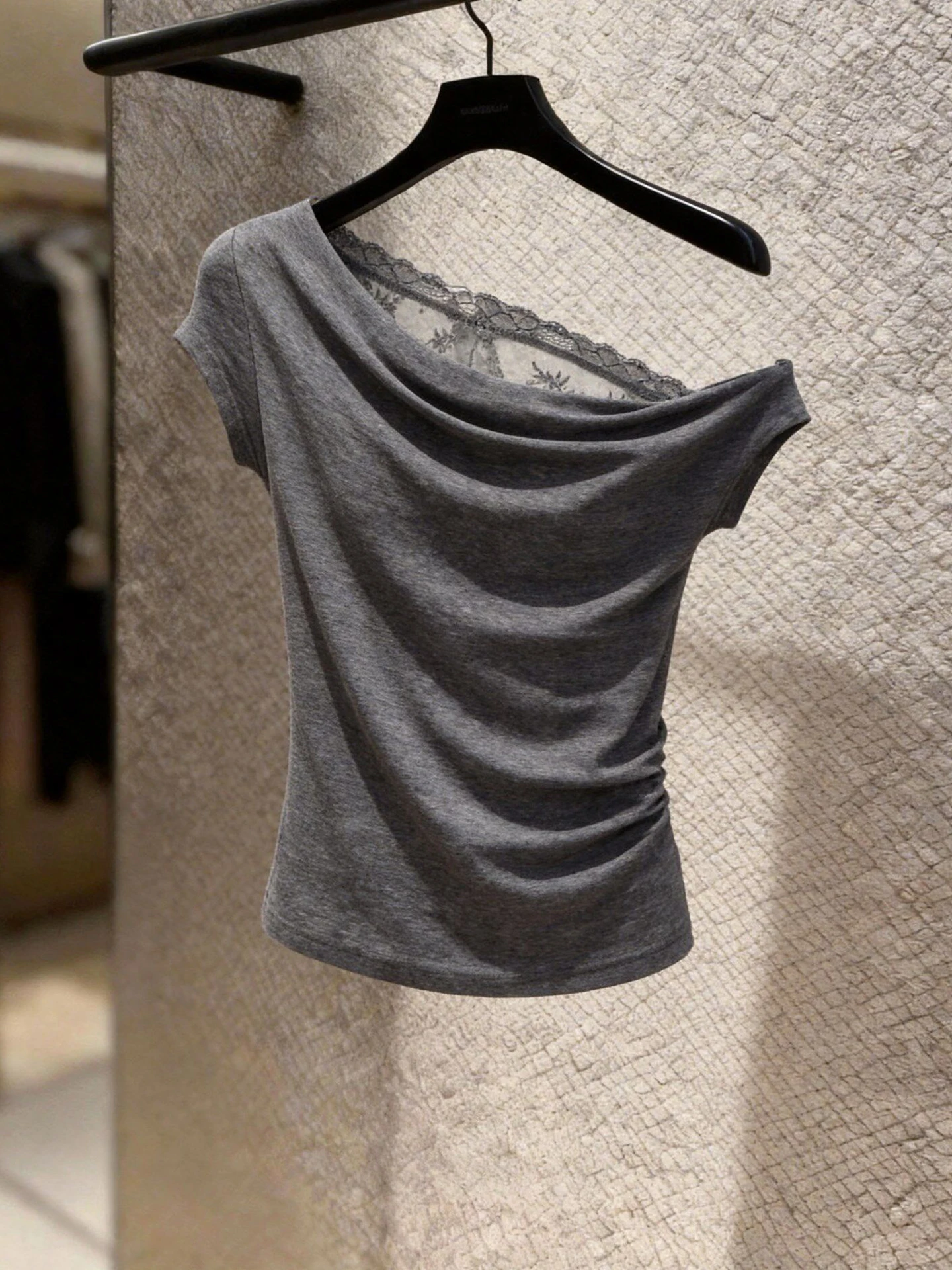 Elegant Lace Splice Short Sleeve T-Shirt Women's Fashion Slim Fit Summer 2026 Korean Style Commute Casual Color Top
Elegant Lace Splice Short Sleeve T-Shirt Women's Fashion Slim Fit Summer 2026 Korean Style Commute Casual Color Top