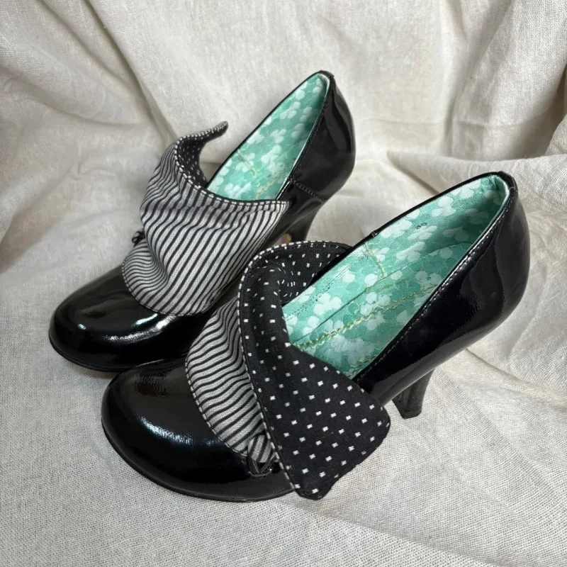 Retro Women's Shoes Exquisite Patent Leather High Heels for Woman Fashion Britain Casual Shoes Designer Shoes Zapatos De Mujer
Retro Women's Shoes Exquisite Patent Leather High Heels for Woman Fashion Britain Casual Shoes Designer Shoes Zapatos De Mujer