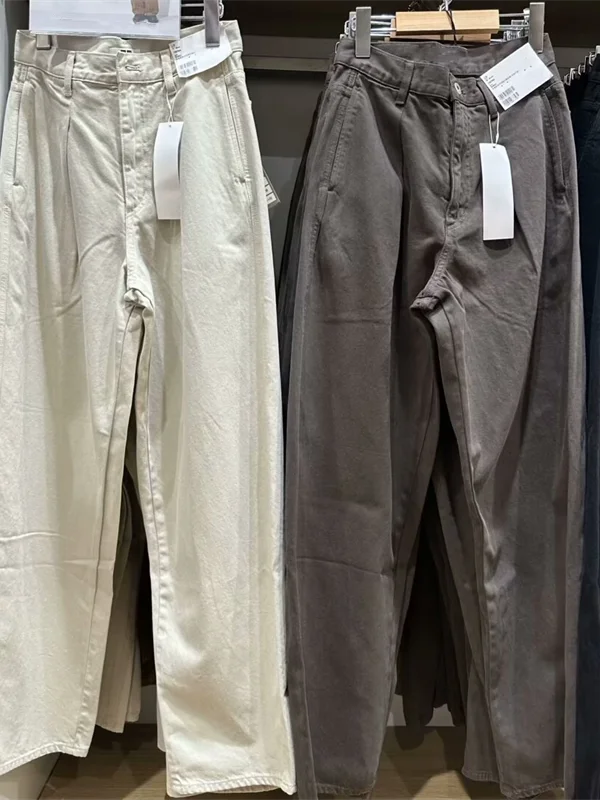 Autumn Winter Women's Casual Washed Denim Folded Long Pants Straight Leg Elastic Waist Zipper Fly Natural Waist
Autumn Winter Women's Casual Washed Denim Folded Long Pants Straight Leg Elastic Waist Zipper Fly Natural Waist