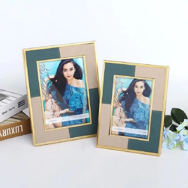 Modern Minimalist Metal and Leather 6-Inch 7-Inch Picture Frame Desk Display – Elegant Home Decor Photo Frame
Modern Minimalist Metal and Leather 6-Inch 7-Inch Picture Frame Desk Display – Elegant Home Decor Photo Frame