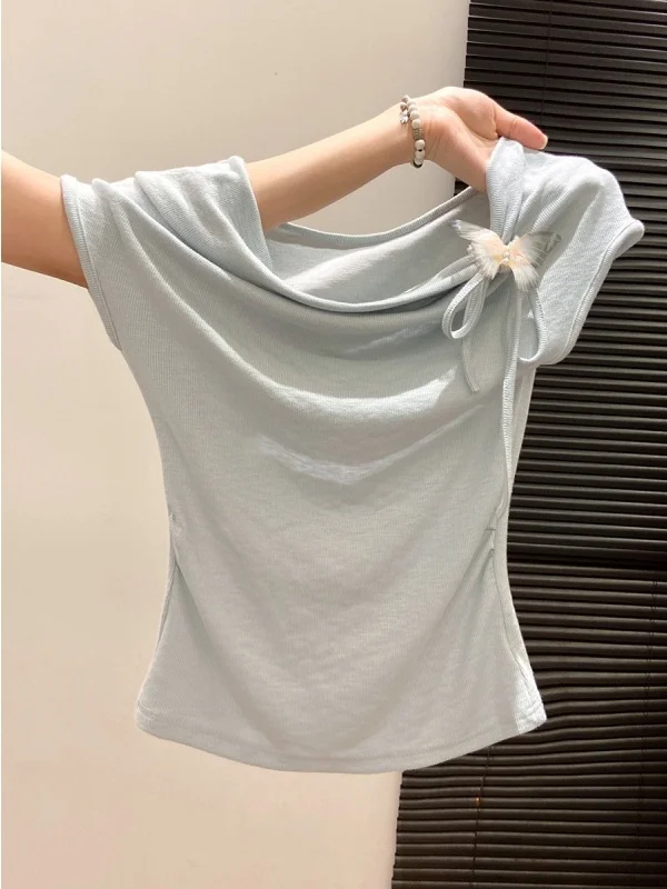 Outlet Women's Short Sleeve T-Shirt Shoulder Bared Slant Collar Knot Slimming Pleated Summer Top Korean Style
Outlet Women's Short Sleeve T-Shirt Shoulder Bared Slant Collar Knot Slimming Pleated Summer Top Korean Style