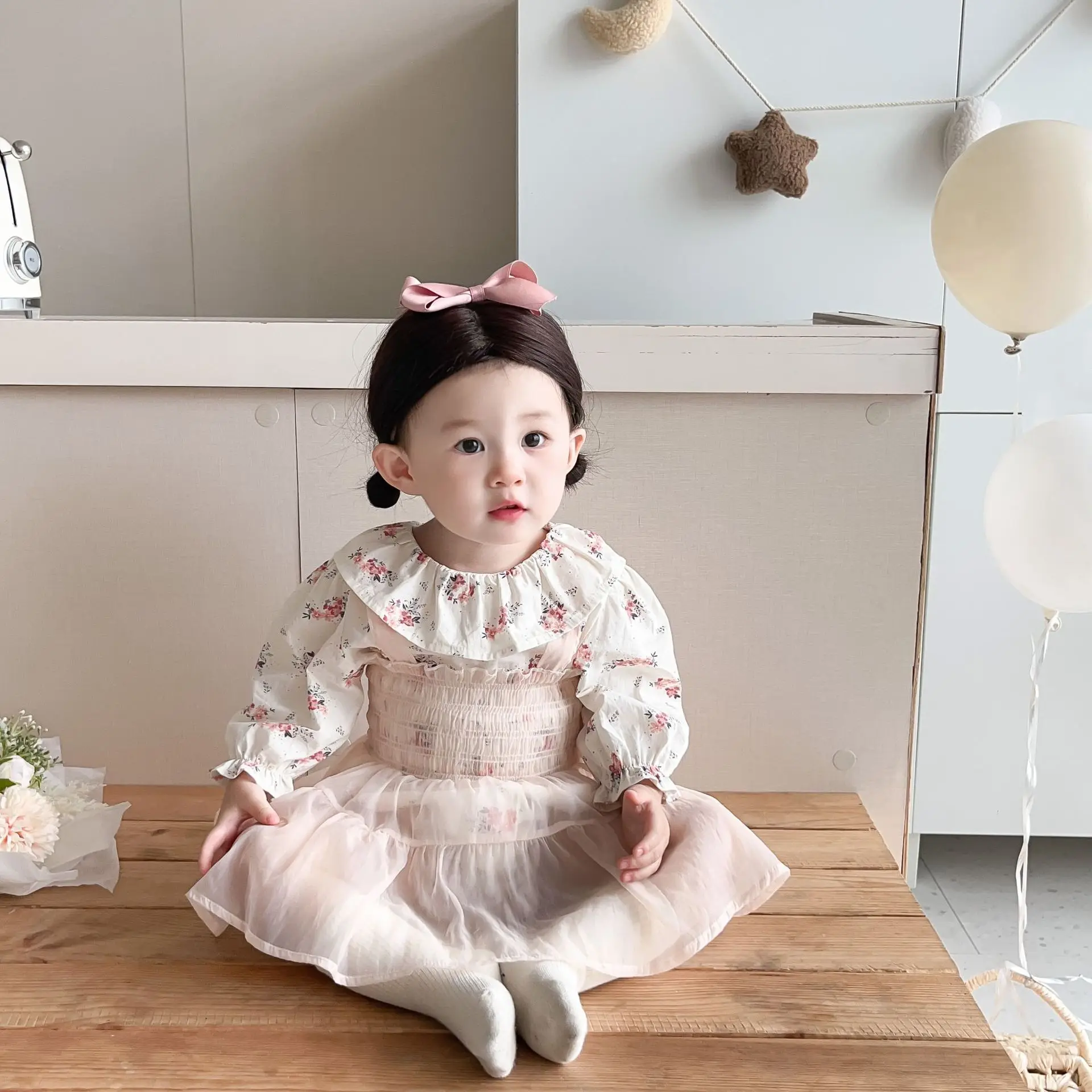 Baby Clothing Set Spring and Autumn Korean Style Flower Long Sleeve Dress Mesh Skirt Princess Sweet Casual Two-piece Set
Baby Clothing Set Spring and Autumn Korean Style Flower Long Sleeve Dress Mesh Skirt Princess Sweet Casual Two-piece Set