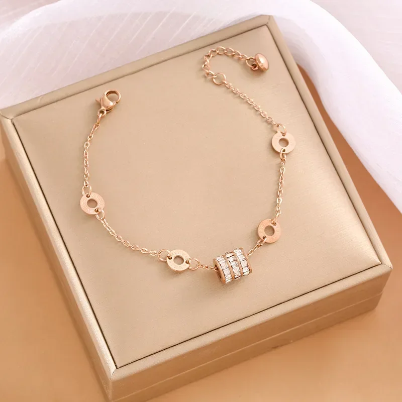 The new digital small waist titanium steel female student bracelet does not fade and has a unique personality
The new digital small waist titanium steel female student bracelet does not fade and has a unique personality
