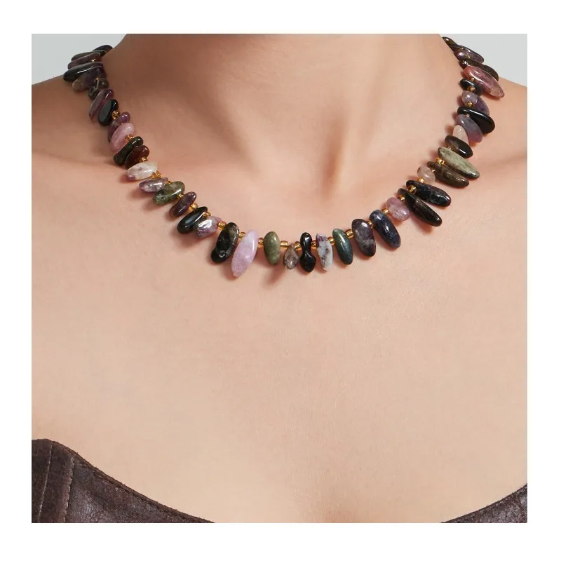 Niche Design Sense Necklace Mixed Color Handmade Beaded Irregular Natural Stone Fashion Collarbone Chain
Niche Design Sense Necklace Mixed Color Handmade Beaded Irregular Natural Stone Fashion Collarbone Chain