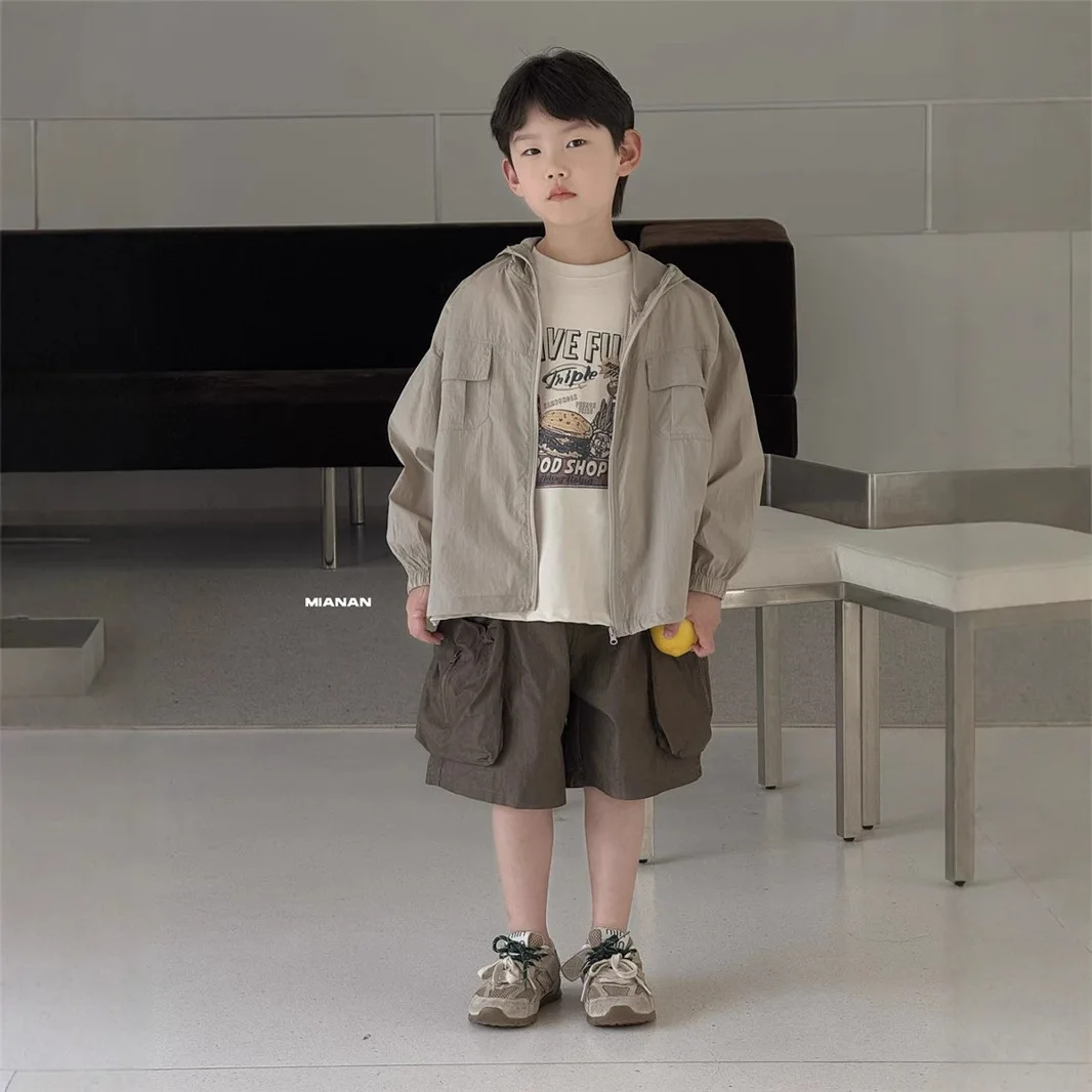 25 Summer New Boys' Breathable Skin Clothes Children's Boys' Thin Sunscreen Clothes Comfortable Hooded Zipper Shirt Trendy
25 Summer New Boys' Breathable Skin Clothes Children's Boys' Thin Sunscreen Clothes Comfortable Hooded Zipper Shirt Trendy