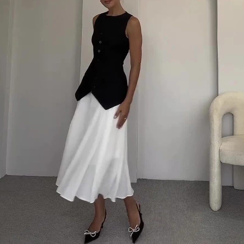 Summer Simple Slim Fit Commuting Suit Casual Street Holiday Outfit O Neck Sleeveless Vest Top + Long Skirt Women's Two Piece Set
Summer Simple Slim Fit Commuting Suit Casual Street Holiday Outfit O Neck Sleeveless Vest Top + Long Skirt Women's Two Piece Set