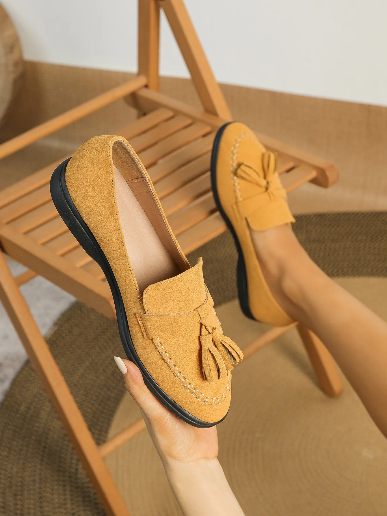 New Thick Sole Popular Simple Women's Flat Casual Single Shoes Round Head Soft Sole Women's Slip-on Comfortable Shoes XQ107-4
New Thick Sole Popular Simple Women's Flat Casual Single Shoes Round Head Soft Sole Women's Slip-on Comfortable Shoes XQ107-4