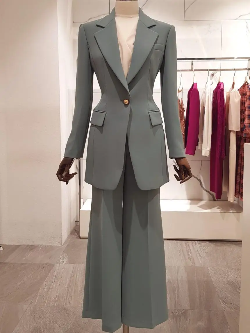 Fashionable Slim Fit One Button Suit Jacket And Pants Set for Women Commute Style High Waist Long Pants Quality Polyester
Fashionable Slim Fit One Button Suit Jacket And Pants Set for Women Commute Style High Waist Long Pants Quality Polyester