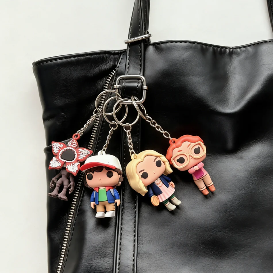 В наличии Новые поступления, 5 шт., модные креативные брелки, игрушки, уникальные виниловые фигурки, портативные брелки, сумки, подвески, детские подарки
В наличии Новые поступления, 5 шт., модные креативные брелки, игрушки, уникальные виниловые фигурки, портативные брелки, сумки, подвески, детские подарки