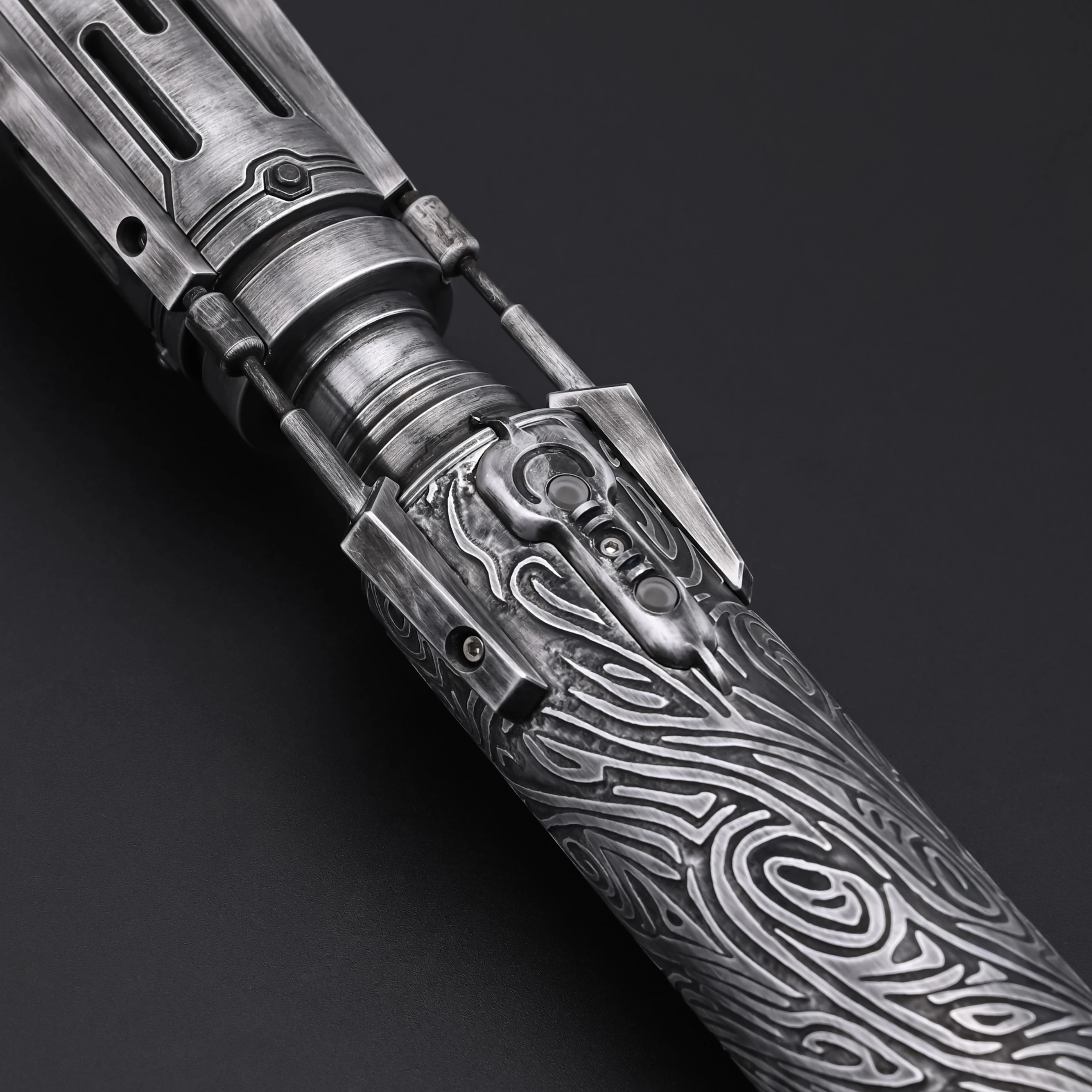 TXQSABER Replica Lightsaber Shan SDRGB Neo Pixel Laser Sword FOC Blaster Metal Hilt Jedi Light Sword for Adult Cosplay Toys
TXQSABER Replica Lightsaber Shan SDRGB Neo Pixel Laser Sword FOC Blaster Metal Hilt Jedi Light Sword for Adult Cosplay Toys