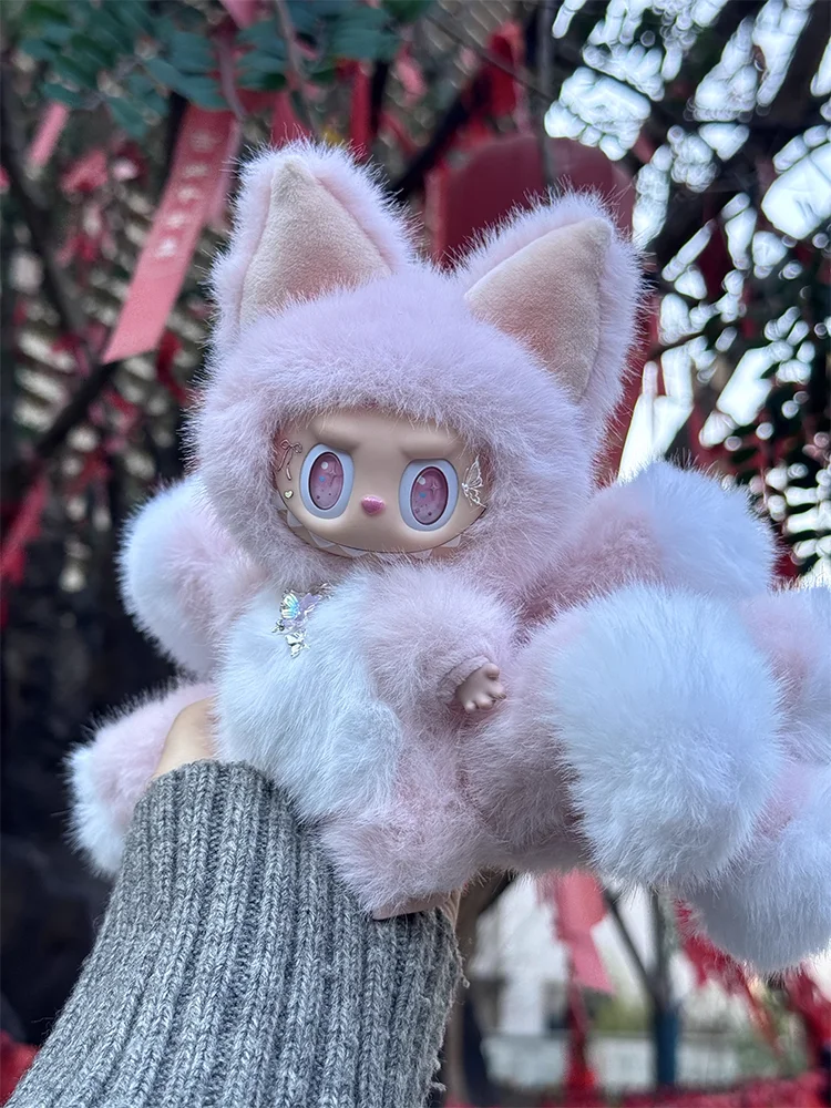 New Nine-Tailed Fox Labubu Blind Box Customized Handmade Vinyl Plush Doll Tide Play Ugly Cute Pendant Highly Gift 1:1
New Nine-Tailed Fox Labubu Blind Box Customized Handmade Vinyl Plush Doll Tide Play Ugly Cute Pendant Highly Gift 1:1
