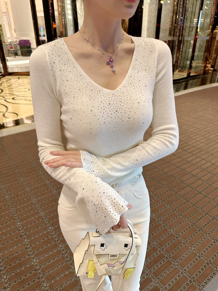Romantic V-Ne Knitted Top with Rhinestones Slimming Base Layer Single Wear Casual Sle Ultra Soft Polyester Fiber
Romantic V-Ne Knitted Top with Rhinestones Slimming Base Layer Single Wear Casual Sle Ultra Soft Polyester Fiber