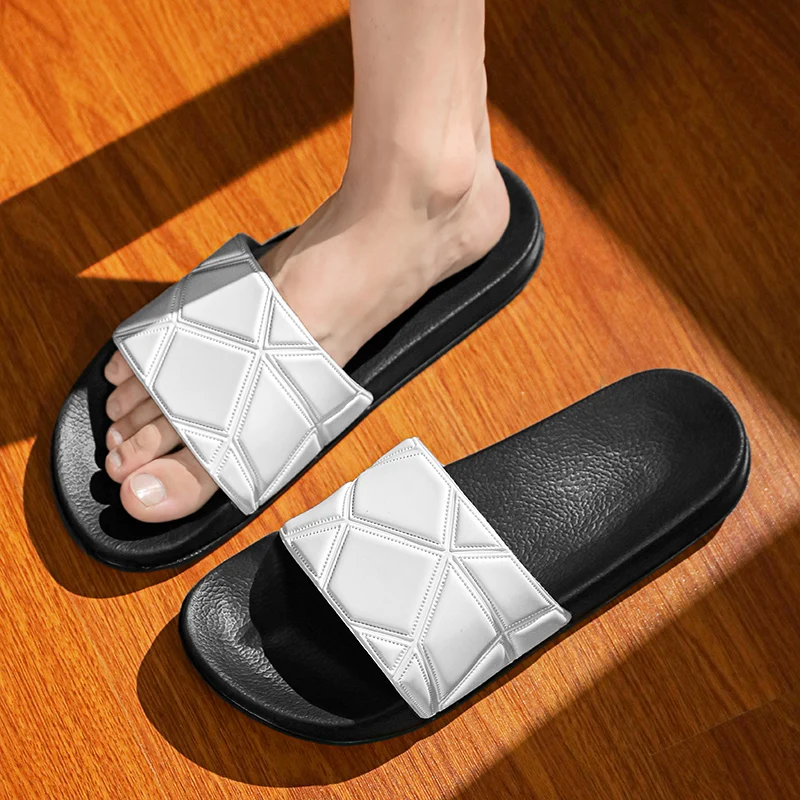 New Summer Slippers for Men Women Soft Bottom Slippers 36-46 Indoor House Slides Flat Sandals Outdoor Beach Shoes Man Flip Flops
New Summer Slippers for Men Women Soft Bottom Slippers 36-46 Indoor House Slides Flat Sandals Outdoor Beach Shoes Man Flip Flops