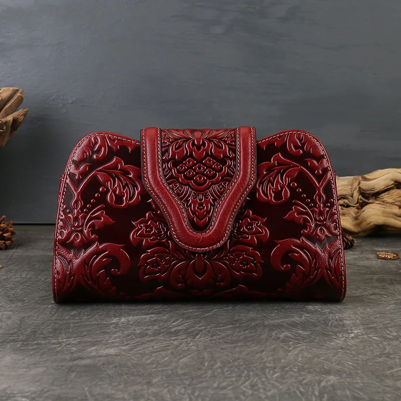 Floral Genuine Leather Crossbody Bag for Woman First Layer Cow Leather Handbag Fashionable Ladies Cowhide Shoulder or Sling Bag
Floral Genuine Leather Crossbody Bag for Woman First Layer Cow Leather Handbag Fashionable Ladies Cowhide Shoulder or Sling Bag