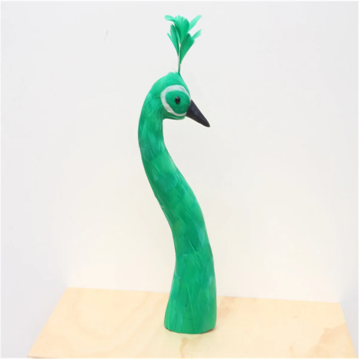 new beautiful simulation foam and feather peacock head model home decoration gift about 38cm a00160
new beautiful simulation foam and feather peacock head model home decoration gift about 38cm a00160