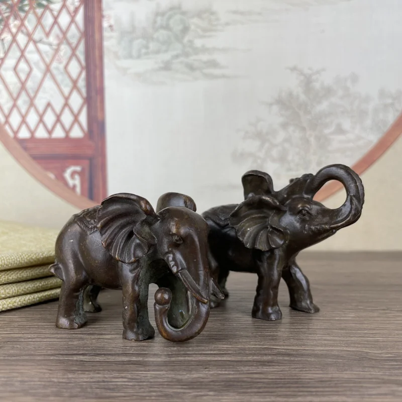 Antique Copper Solid Wealth Object Ornament Chinese Style Home Decor Collectible Ornament Gift
Antique Copper Solid Wealth Object Ornament Chinese Style Home Decor Collectible Ornament Gift