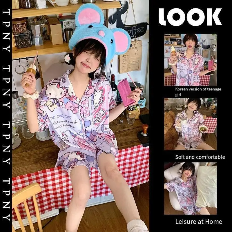 Sanrio Girls Cute Kawaii Cartoon Hello Kitty Pajamas Girl Summer New Short Sleeves Shorts Popular Style Home Clothing Set Gifts
Sanrio Girls Cute Kawaii Cartoon Hello Kitty Pajamas Girl Summer New Short Sleeves Shorts Popular Style Home Clothing Set Gifts