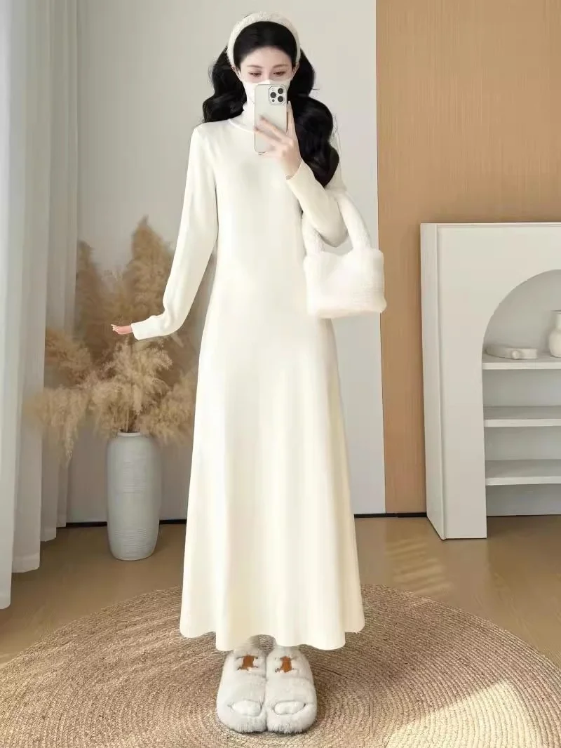 Французское нежное трикотажное платье с ворсовым вырезом для женщин на осень и зиму, удлиненный дизайн, утягивающее шерстяное платье-свитер W646
Французское нежное трикотажное платье с ворсовым вырезом для женщин на осень и зиму, удлиненный дизайн, утягивающее шерстяное платье-свитер W646