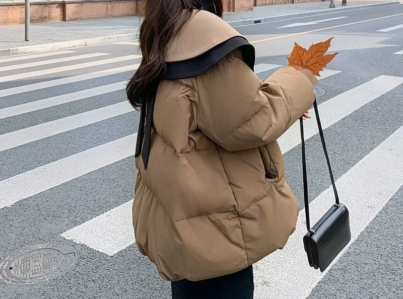 Хлопковая куртка с детским воротником, новинка 2025 года, зимняя свободная куртка, утолщенная и утягивающая куртка
Хлопковая куртка с детским воротником, новинка 2025 года, зимняя свободная куртка, утолщенная и утягивающая куртка