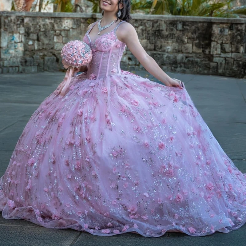 Розовые блестящие платья Quinceanera с открытыми плечами, бальное платье Sweet 16, платье с блестками и аппликацией, цветочными бусинами, тюлевые платья для дня рождения, вечеринки
Розовые блестящие платья Quinceanera с открытыми плечами, бальное платье Sweet 16, платье с блестками и аппликацией, цветочными бусинами, тюлевые платья для дня рождения, вечеринки