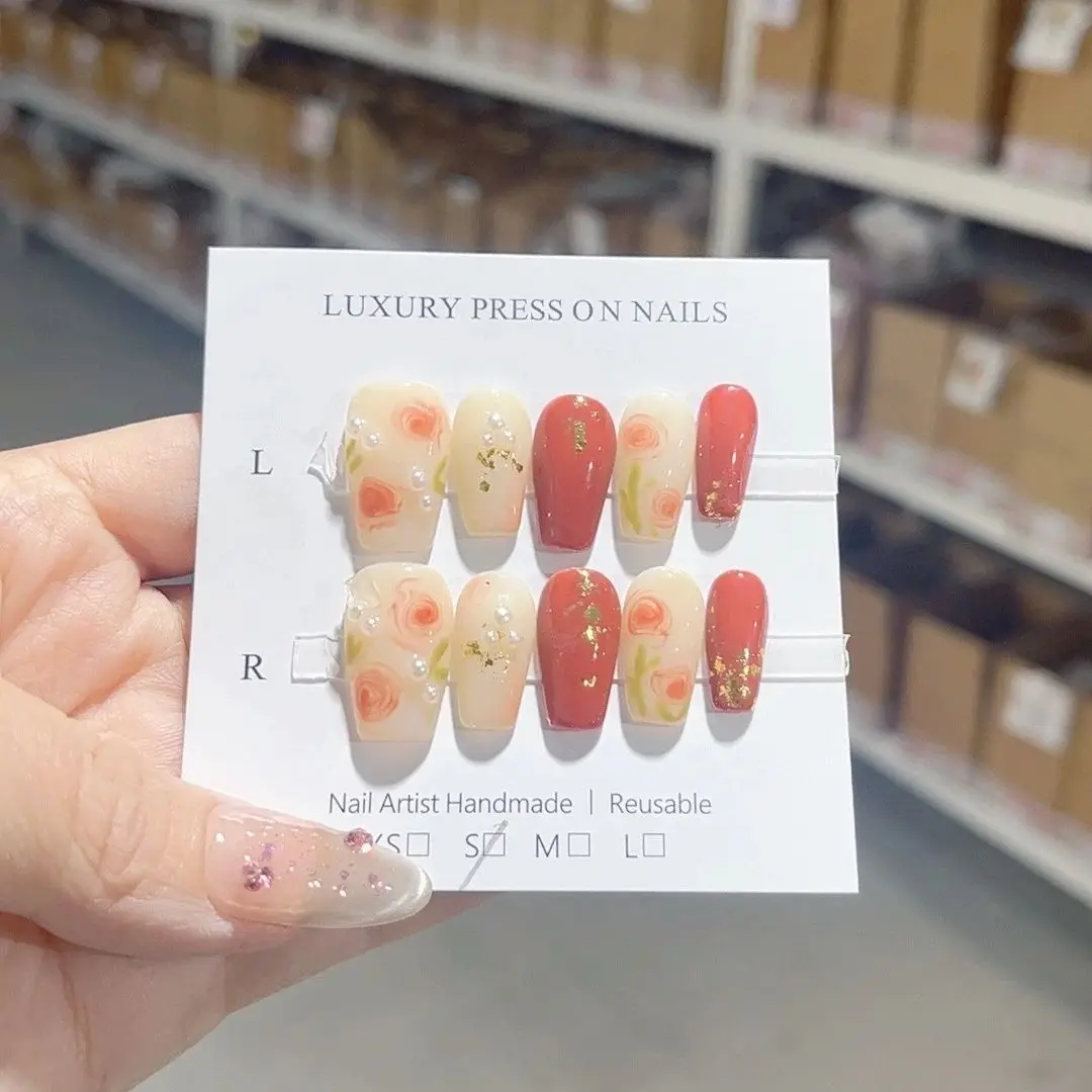 Hand-Painted Gradient Rose Bloom Signifying Prosperity and Elegance Detachable Reusable Elegant White Press On Nails.No.D056
Hand-Painted Gradient Rose Bloom Signifying Prosperity and Elegance Detachable Reusable Elegant White Press On Nails.No.D056