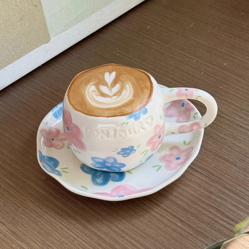 220Ml Hand-Kneaded Ceramic Coffee Cups & Saucers Set Flower Mug Suitable for Afternoon Tea Milk Cup Latte Cup Dessert Plate Gift
220Ml Hand-Kneaded Ceramic Coffee Cups & Saucers Set Flower Mug Suitable for Afternoon Tea Milk Cup Latte Cup Dessert Plate Gift