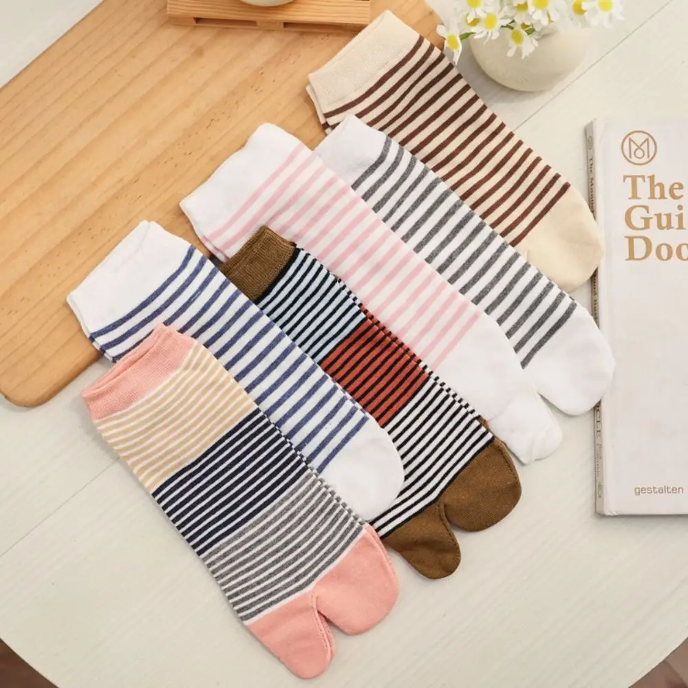 3Pairs Stripe Two Toe Tube Socks Sweat Absorption Breathable Toe Short Calf Socks Cotton Hosiery Toe Separator Socks Women
3Pairs Stripe Two Toe Tube Socks Sweat Absorption Breathable Toe Short Calf Socks Cotton Hosiery Toe Separator Socks Women